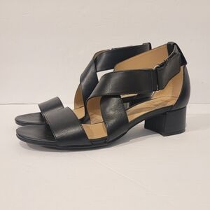 Naturalizer Adele Sandals Black Leather Strappy Casual Block Heel Dress Shoes 8